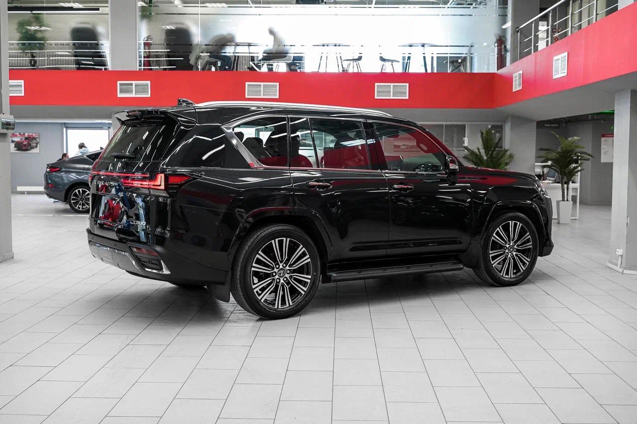 Lexus LX 2026, черный, ДЦ Орехово