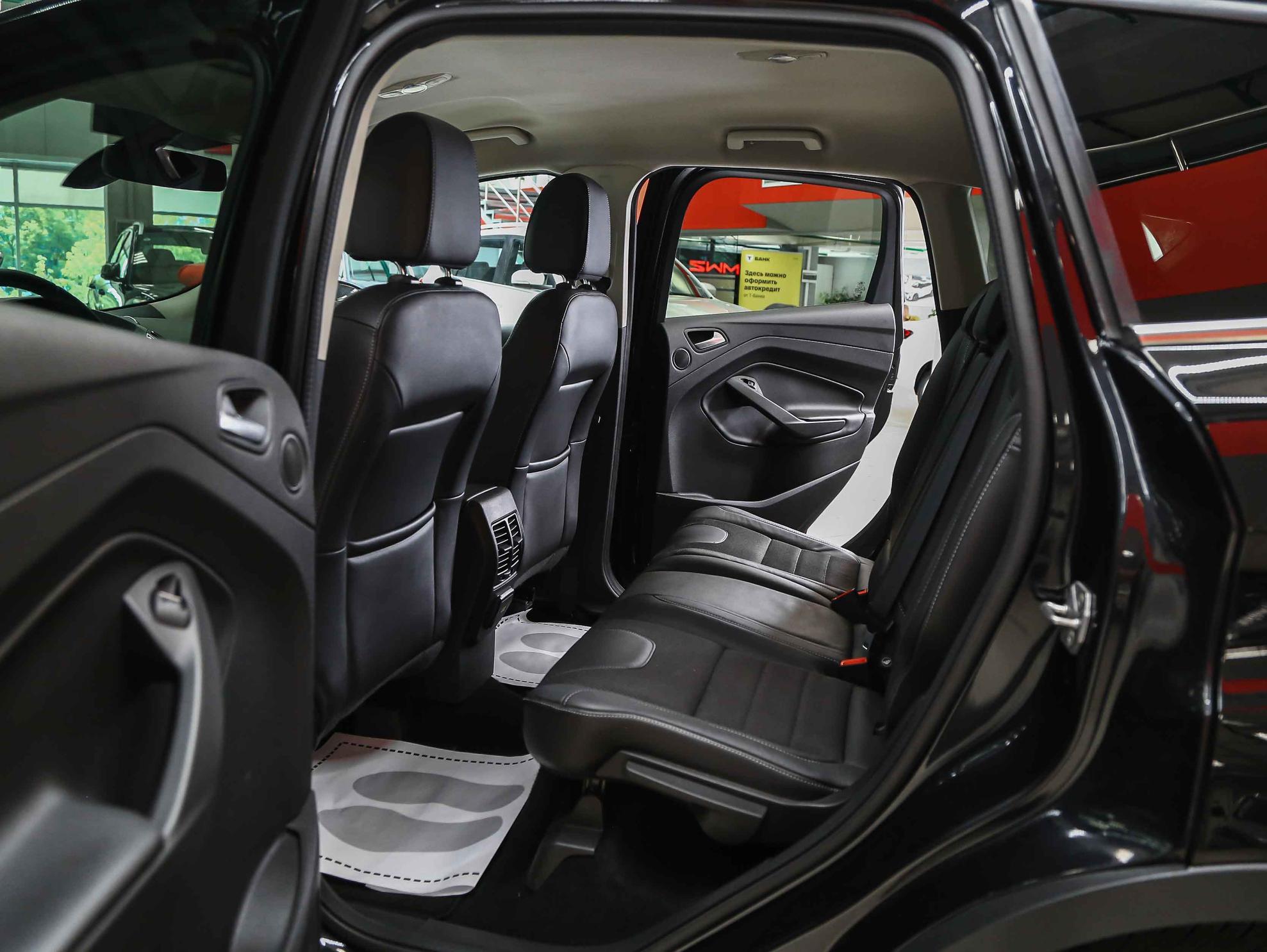 Ford Kuga 2013, черный, ДЦ Орехово