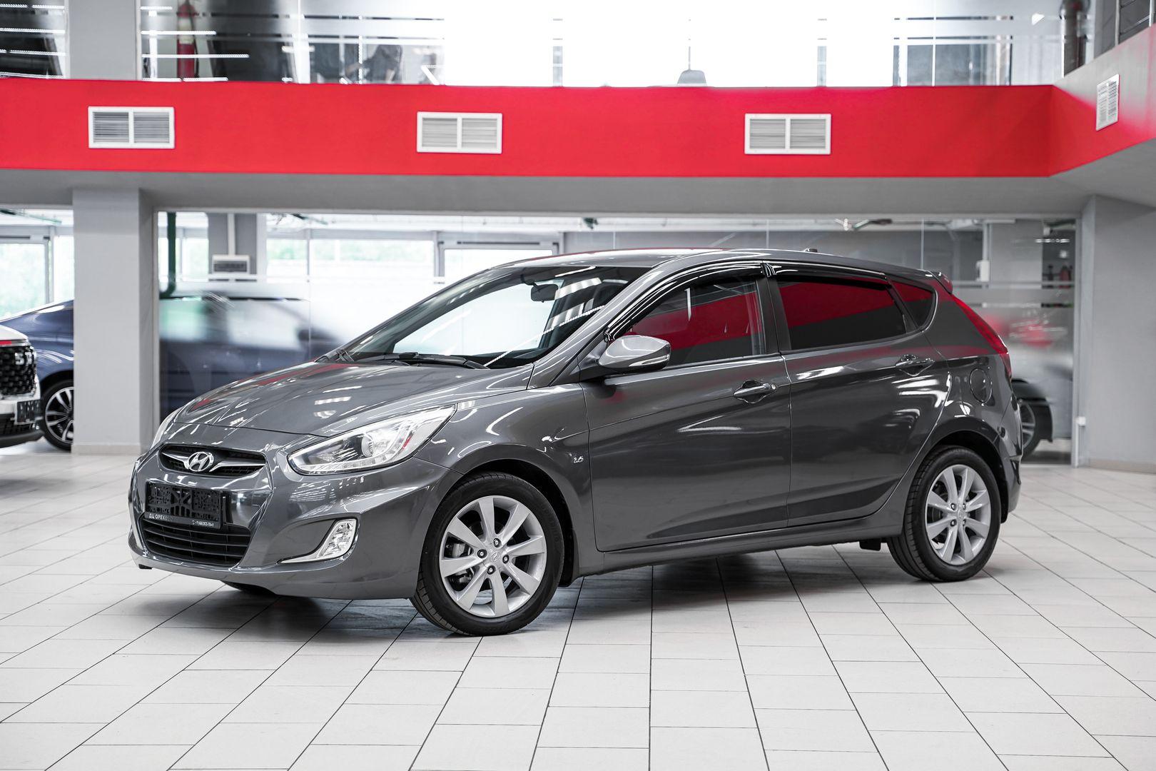 Hyundai Solaris 2011, серый, ДЦ Орехово