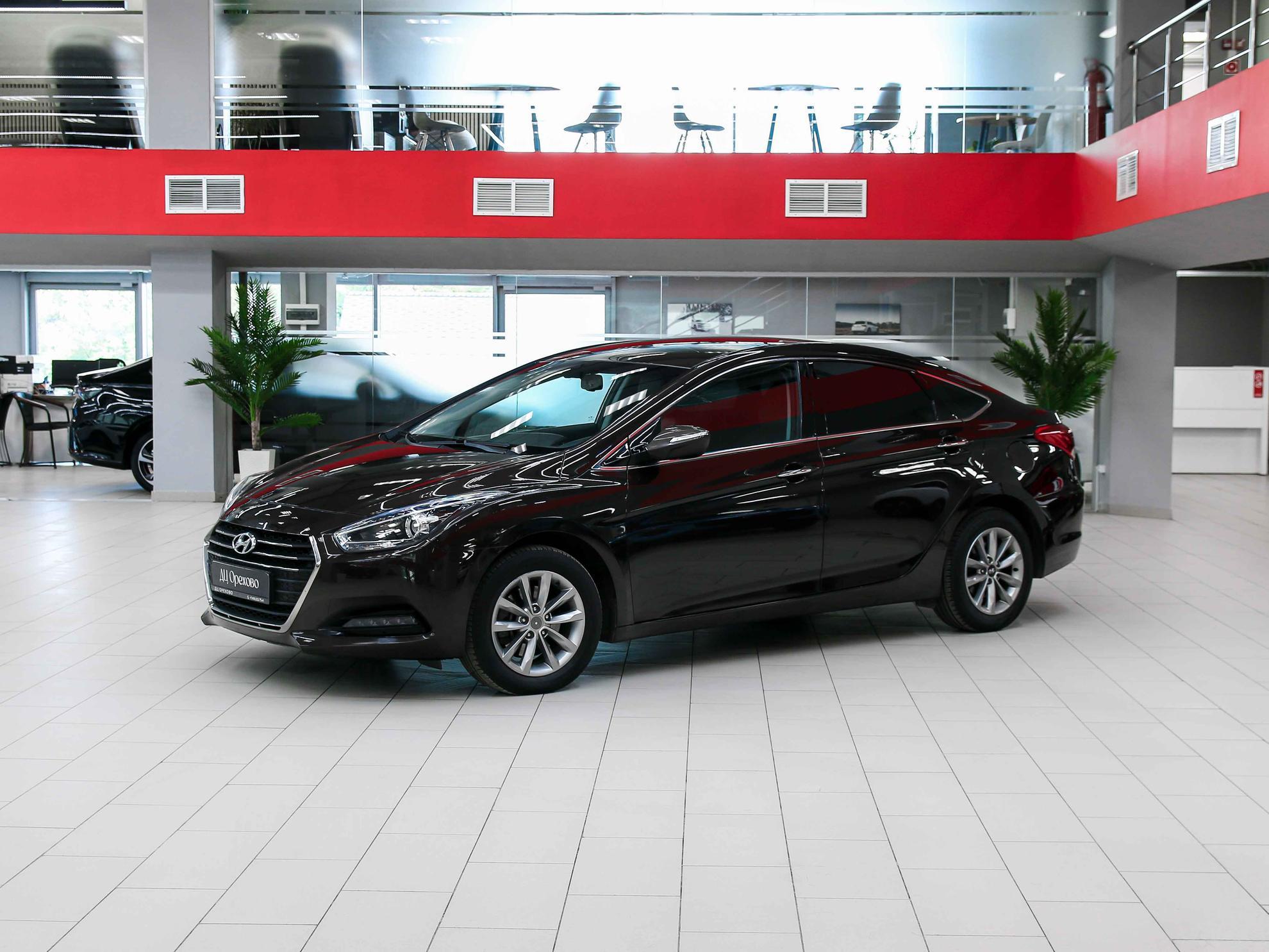 Hyundai i40 2016, коричневый, ДЦ Орехово