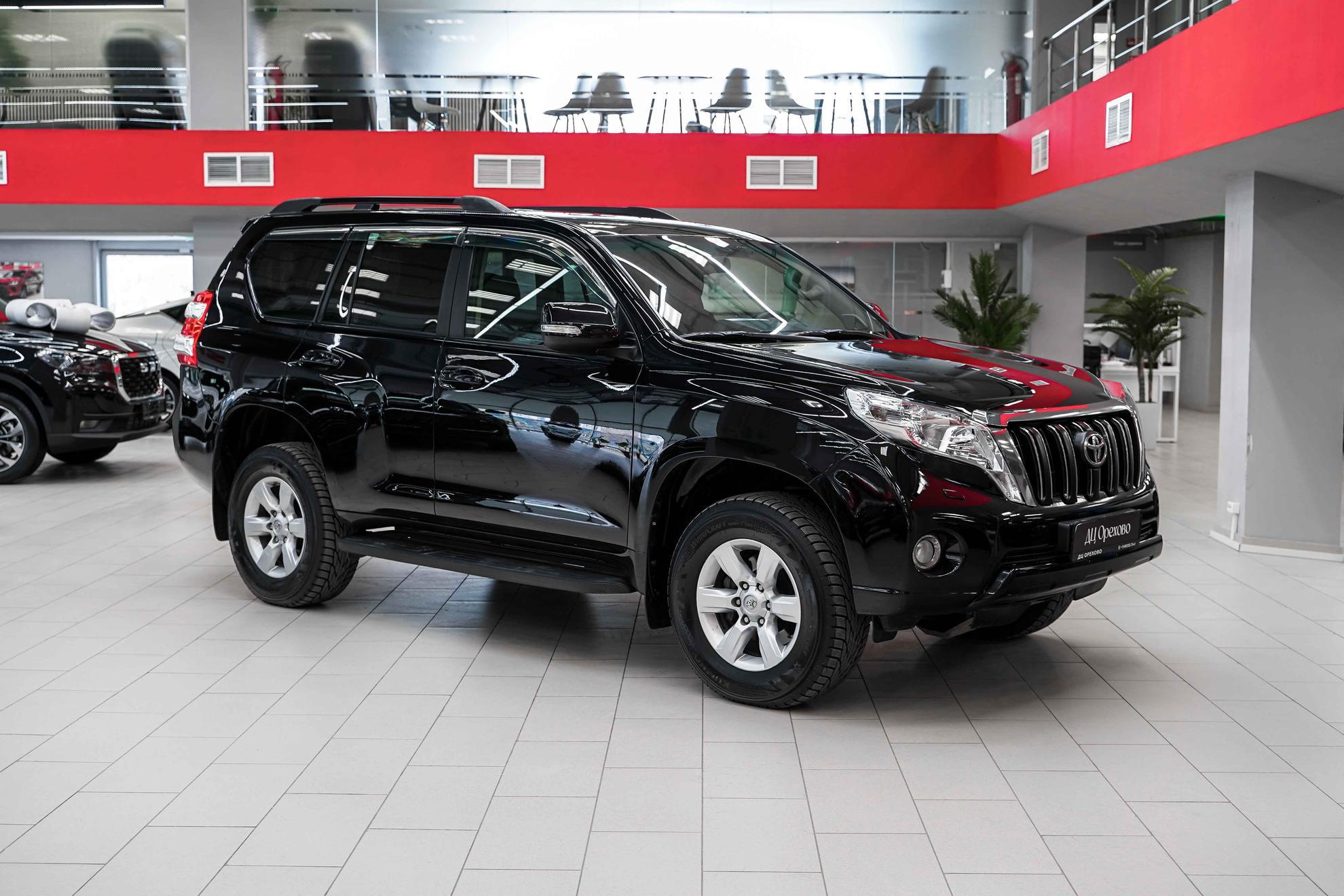 Toyota Land Cruiser Prado 2013, черный, ДЦ Орехово