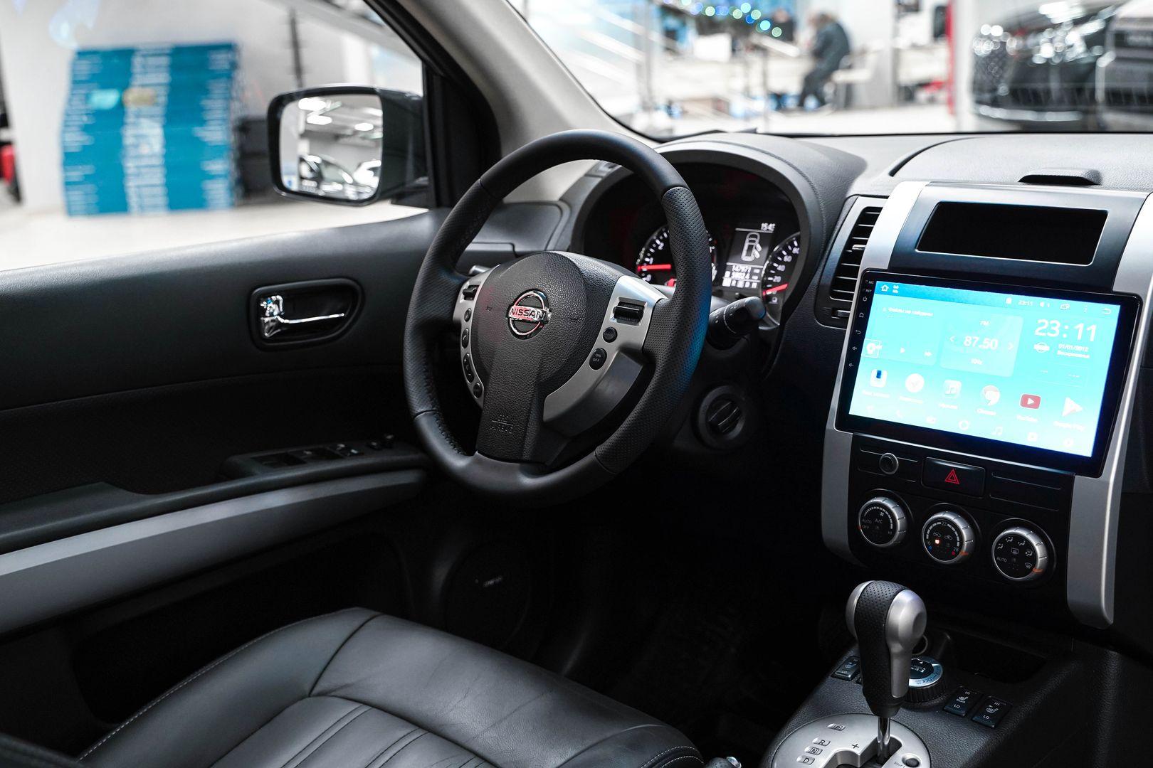 Nissan X-Trail 2013, серый, ДЦ Орехово