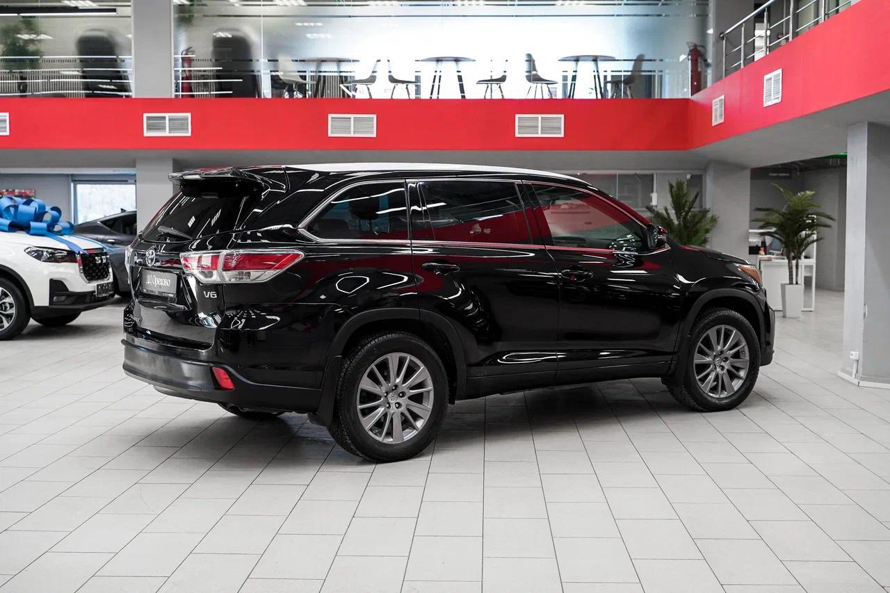 Toyota Highlander 2014, черный, ДЦ Орехово