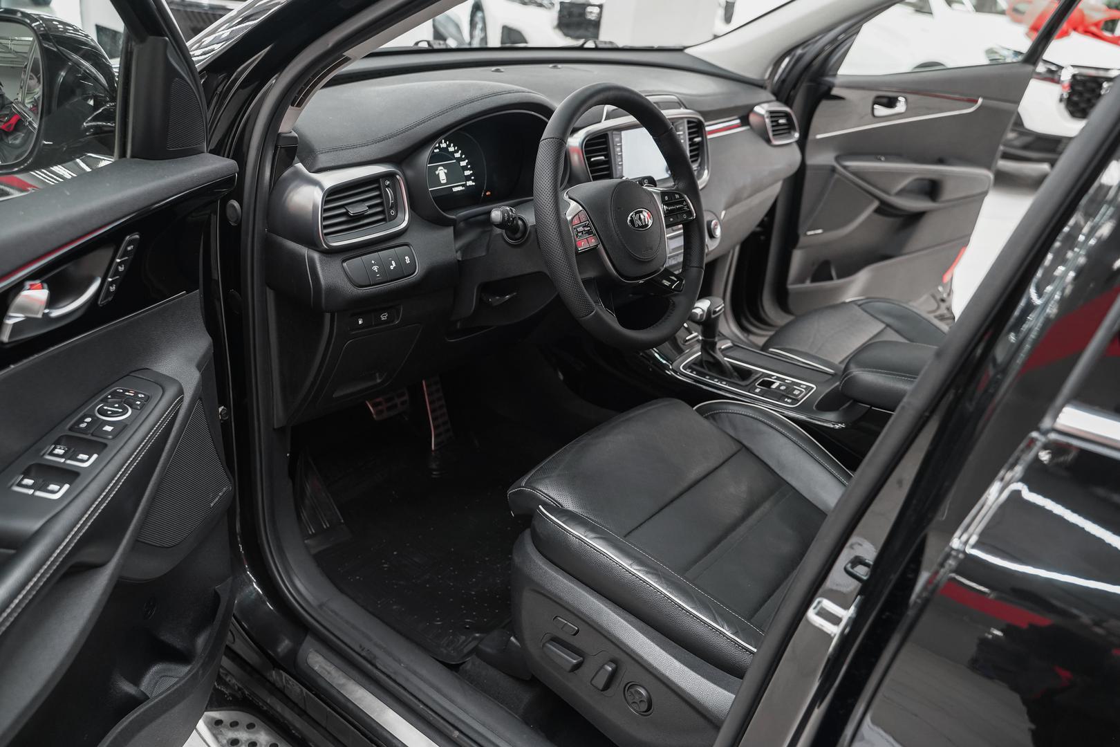 Kia Sorento 2018, черный, ДЦ Орехово