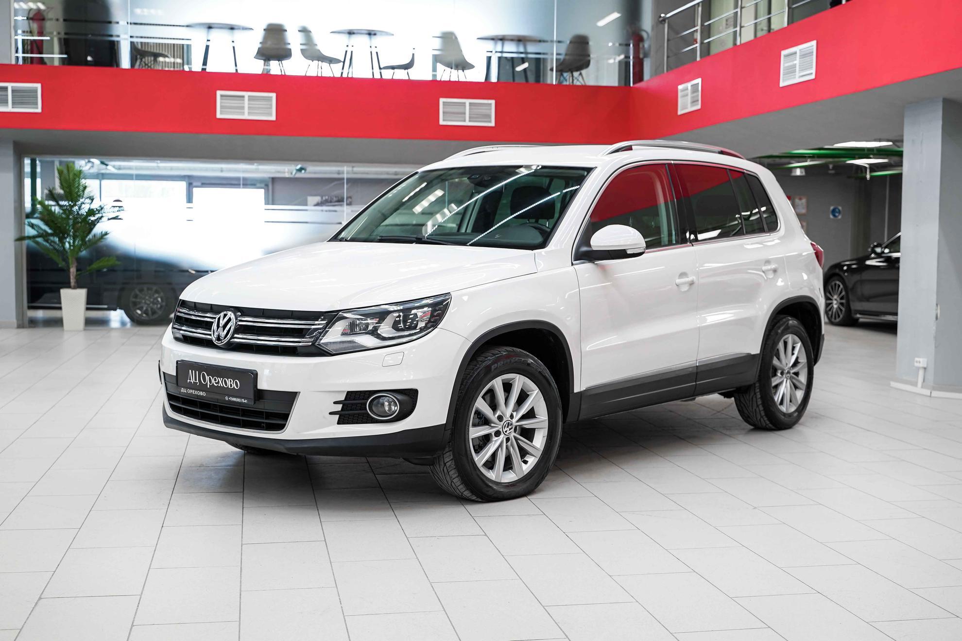 Volkswagen Tiguan 2012, белый, ДЦ Орехово