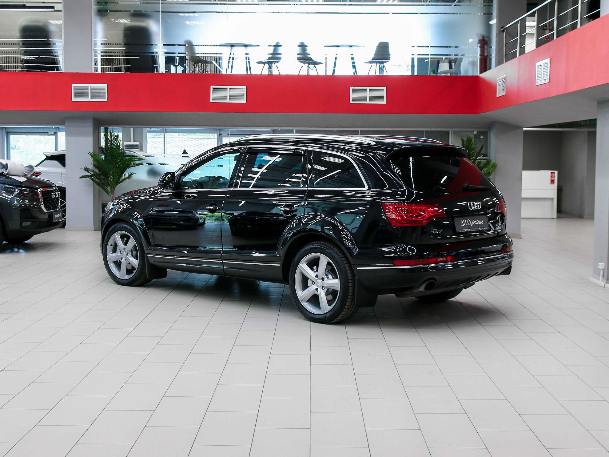 Audi Q7 2013, коричневый, ДЦ Орехово