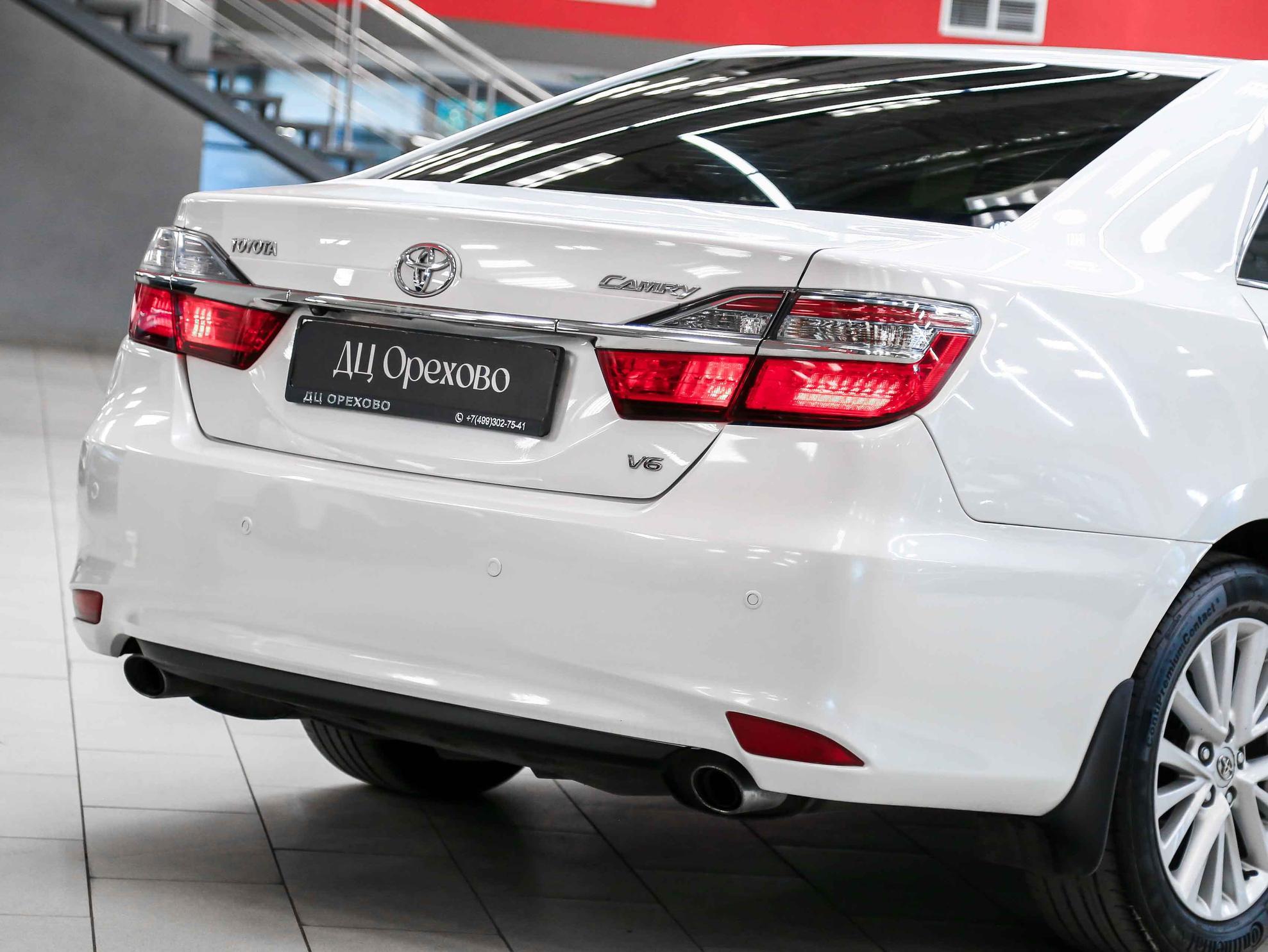 Toyota Camry 2015, белый, ДЦ Орехово
