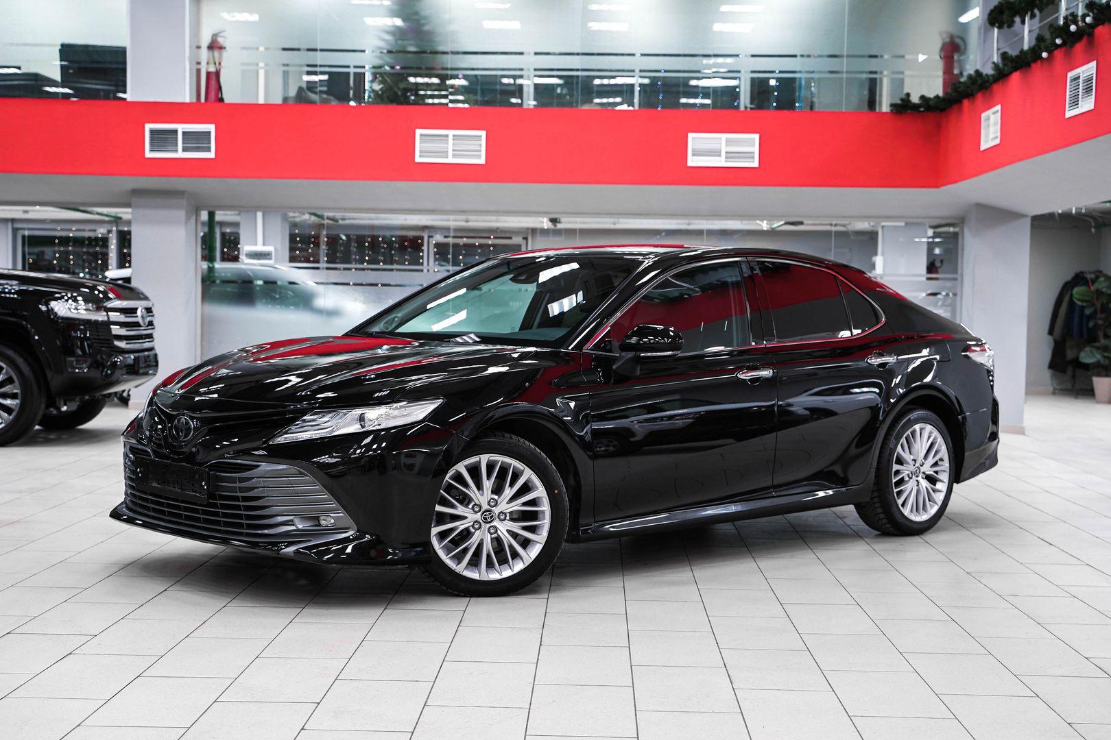 Toyota Camry 2019, черный, ДЦ Орехово
