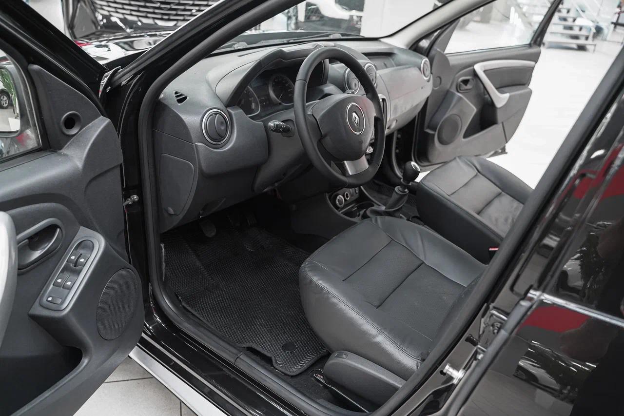 Renault Duster 2012, черный, ДЦ Орехово