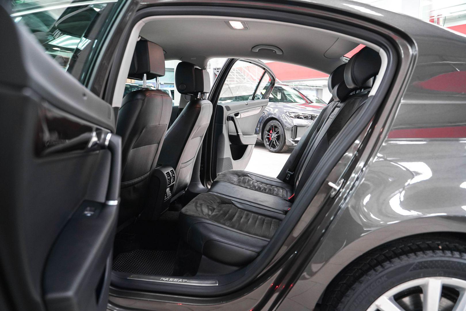 Volkswagen Passat 2013, коричневый, ДЦ Орехово