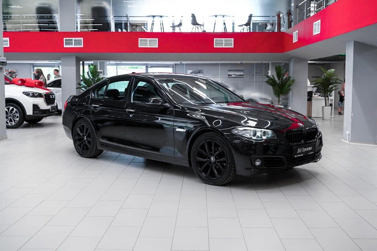 BMW 5 серии 2014, черный, ДЦ Орехово
