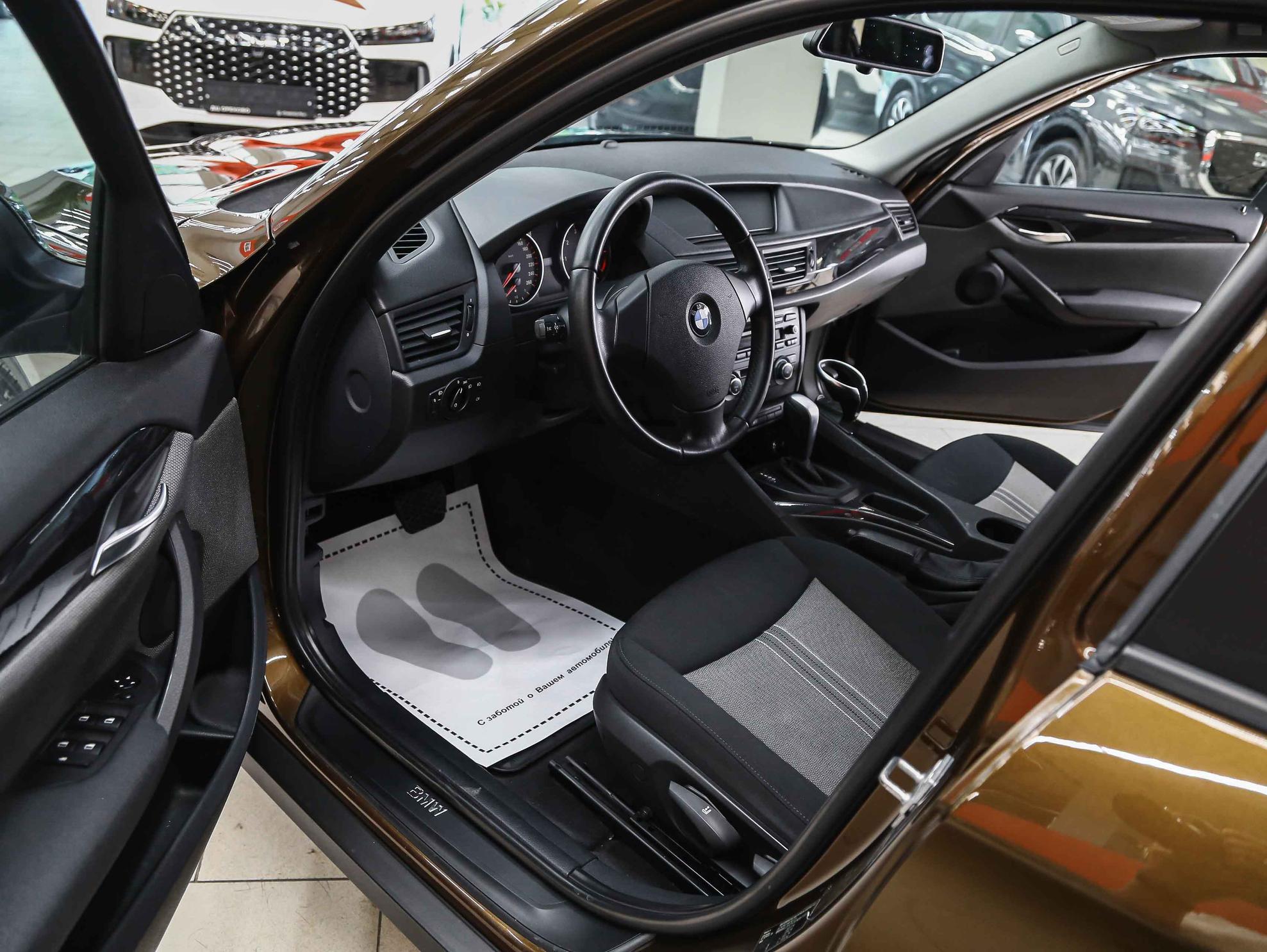 BMW X1 2011, коричневый, ДЦ Орехово