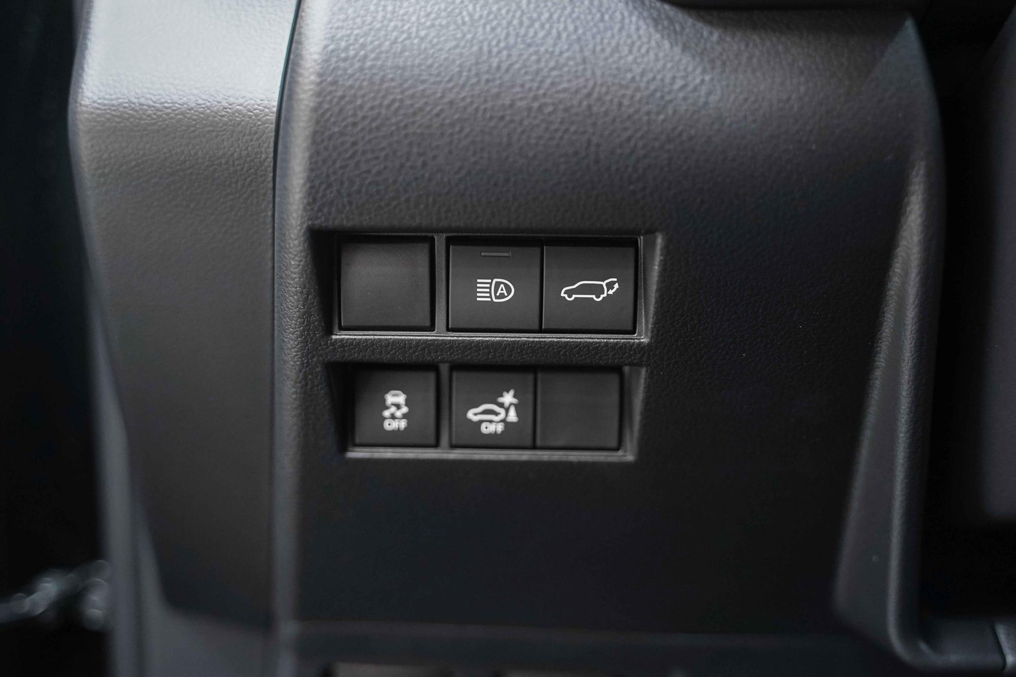 Toyota Land Cruiser 2026, черный, ДЦ Орехово