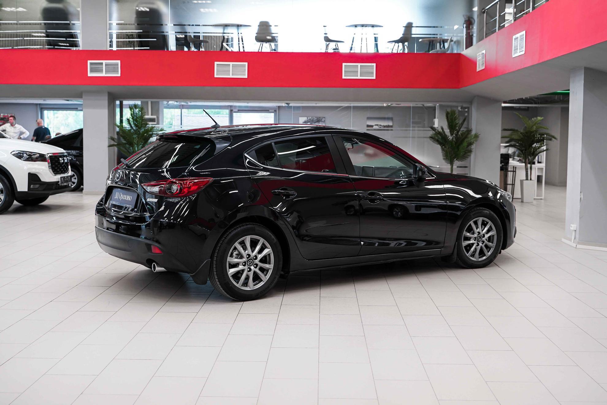 Mazda 3 2013, черный, ДЦ Орехово