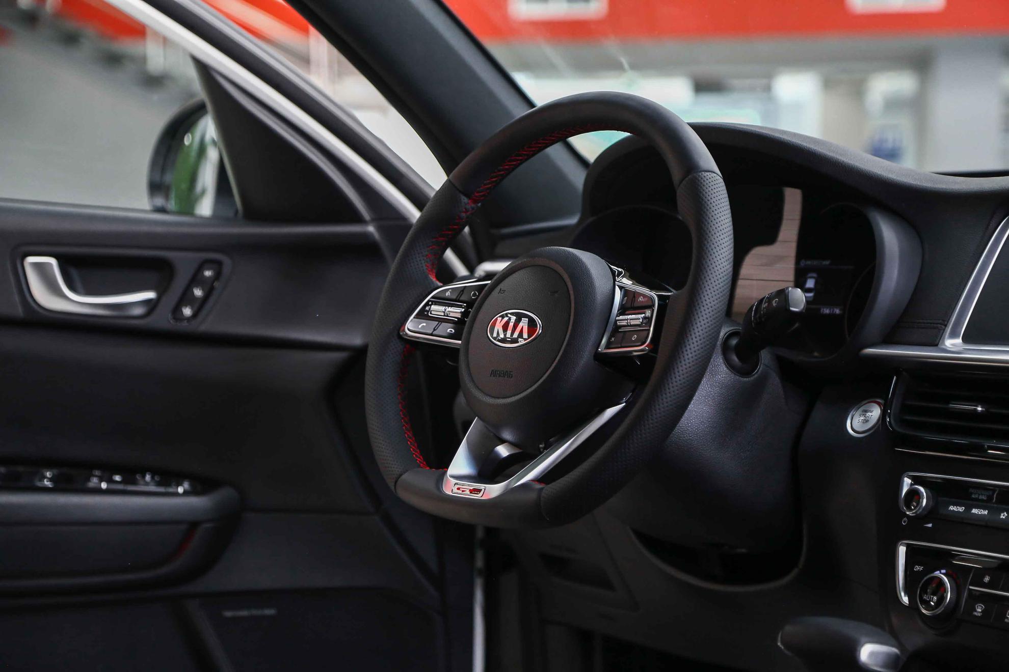 Kia Optima 2019, белый, ДЦ Орехово
