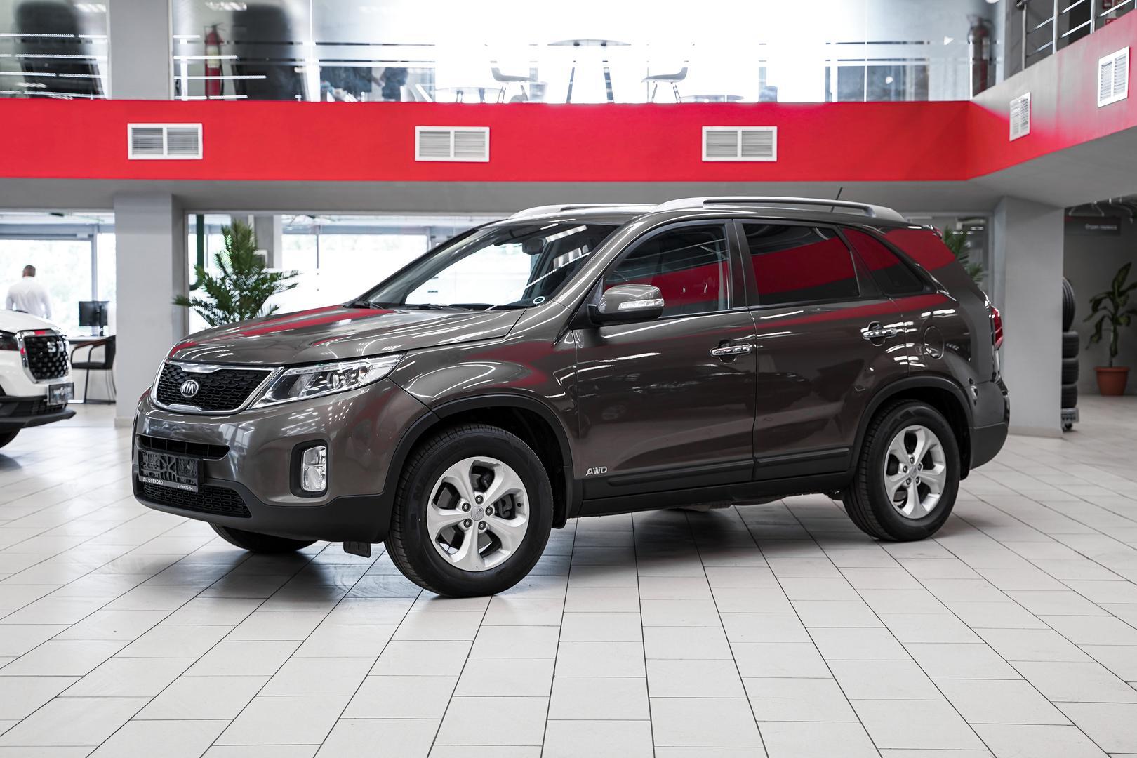 Kia Sorento 2015, бежевый, ДЦ Орехово