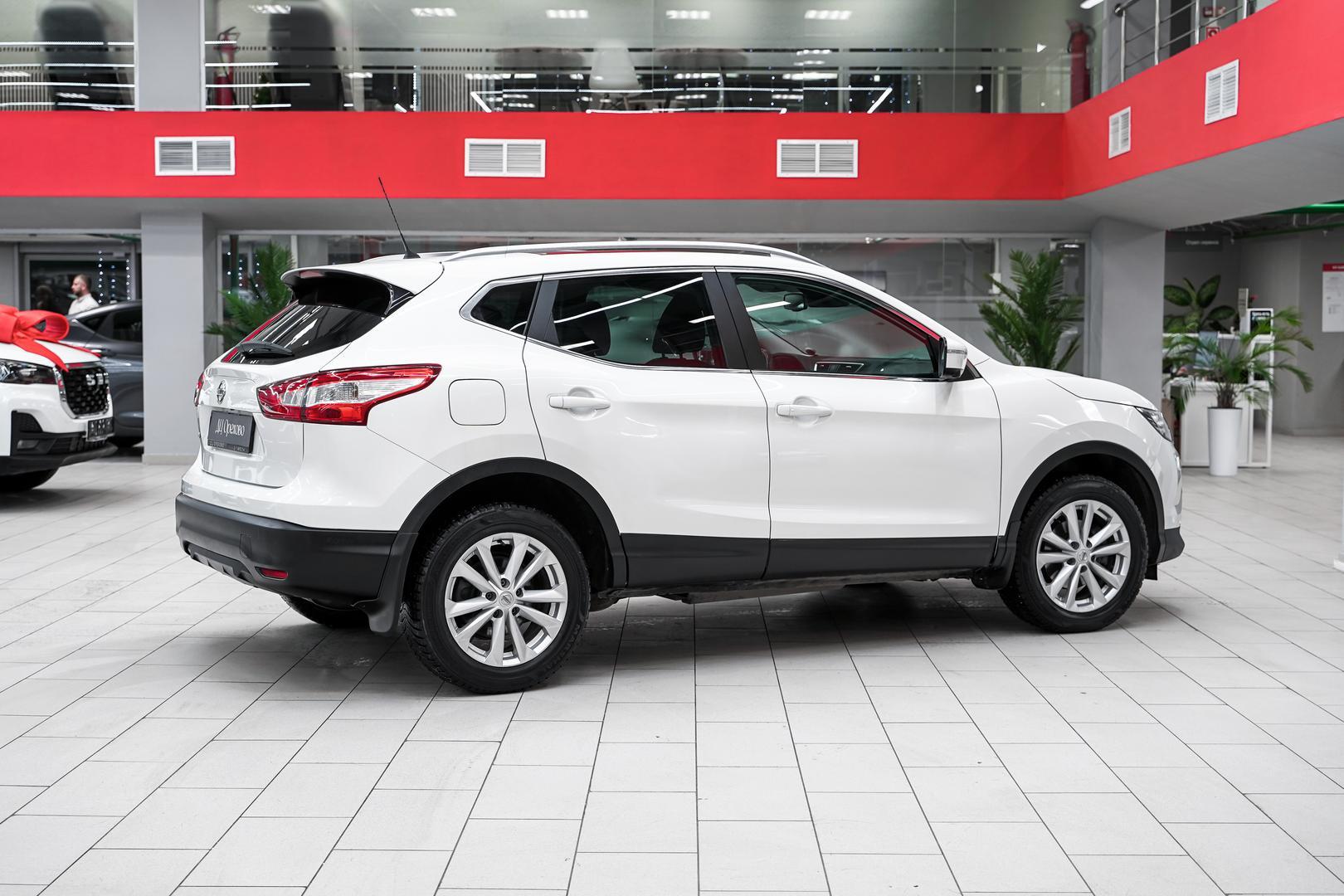 Nissan Qashqai 2014, белый, ДЦ Орехово