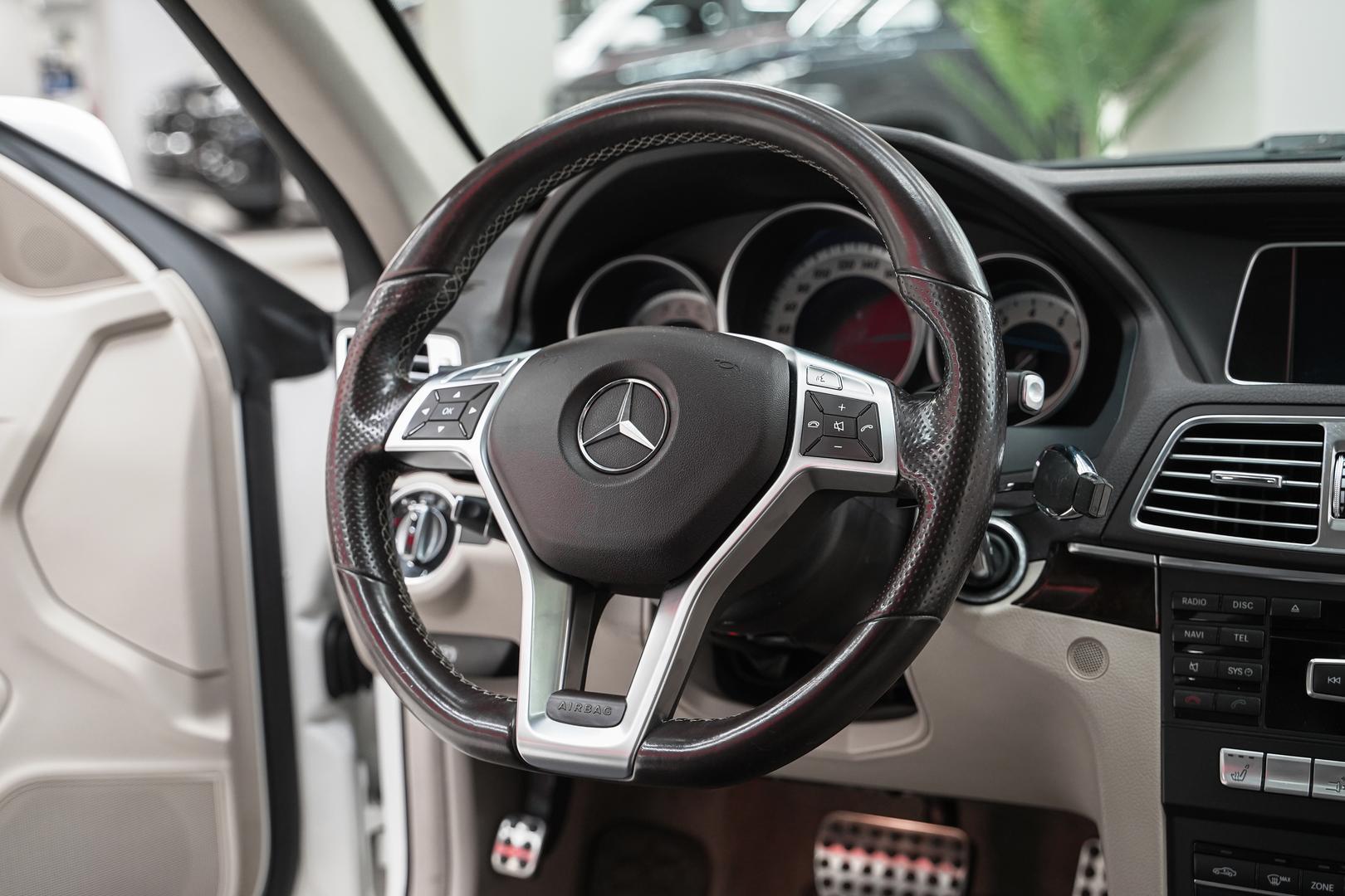 Mercedes-Benz E-Класс 2013, белый, ДЦ Орехово