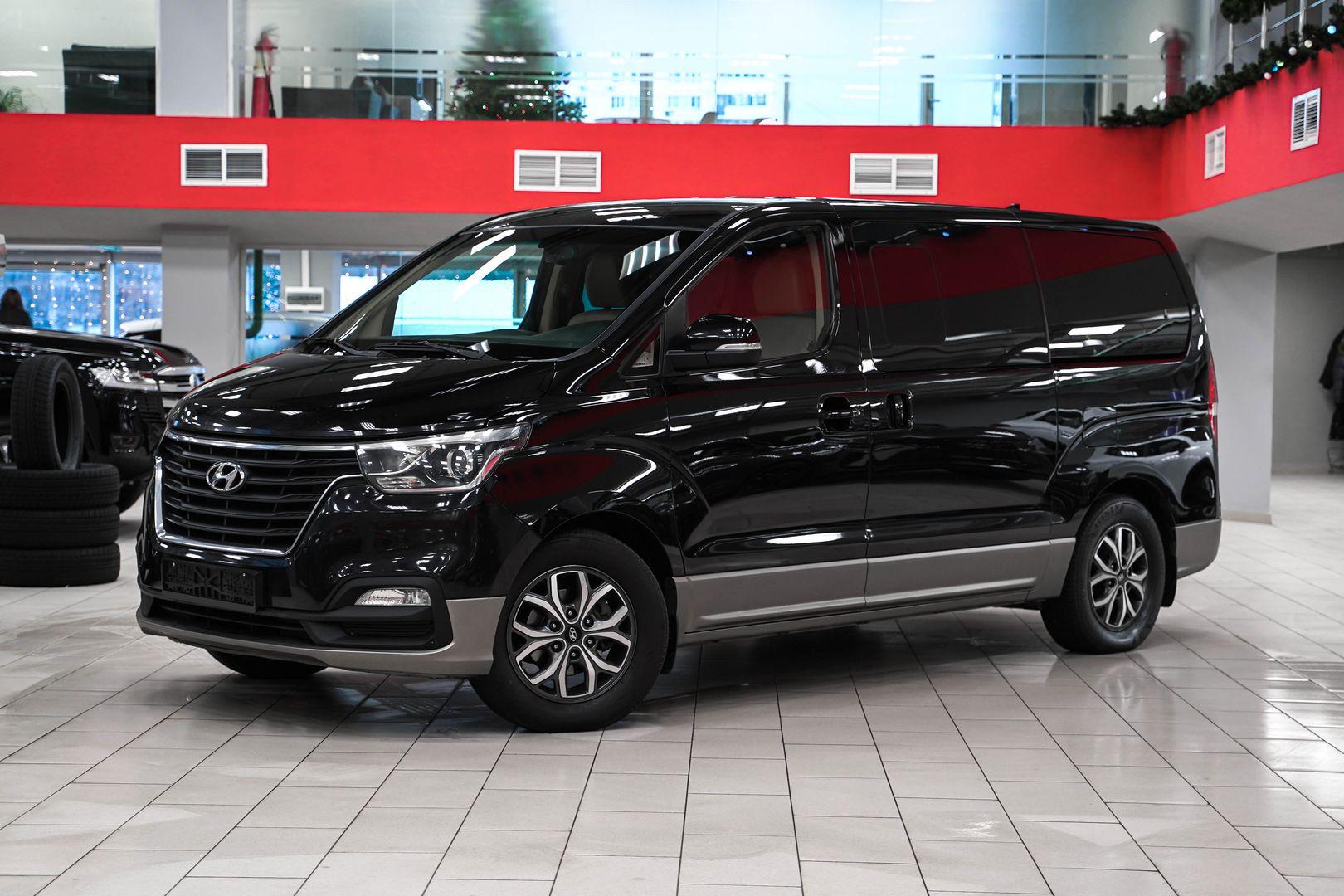 Hyundai H-1 2018, черный, ДЦ Орехово