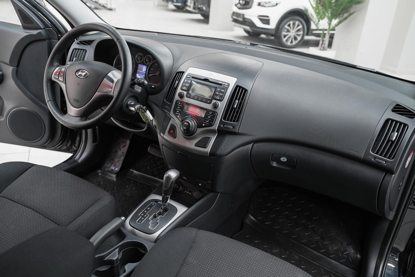 Hyundai i30 2009, черный, ДЦ Орехово
