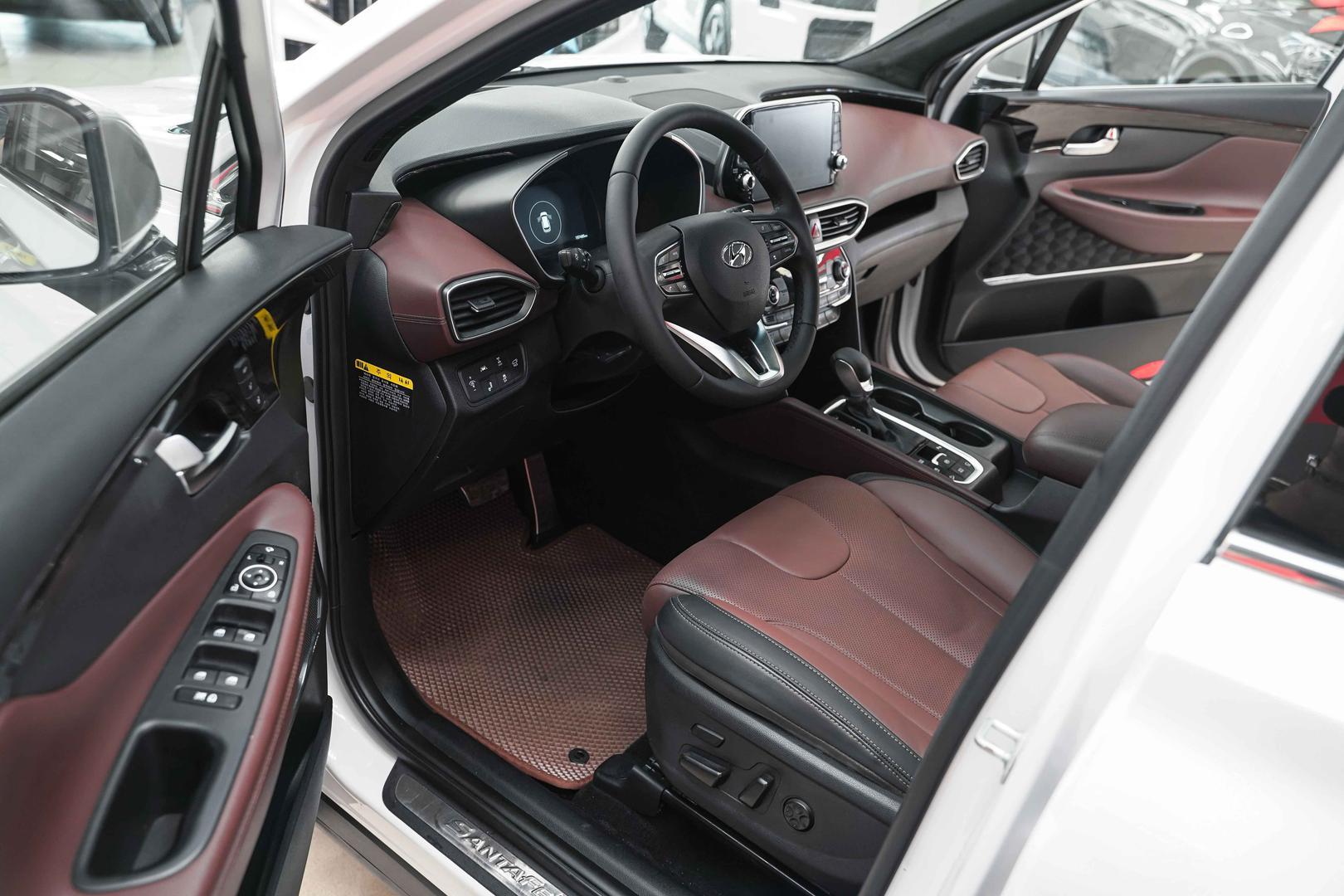 Hyundai Santa Fe 2018, белый, ДЦ Орехово