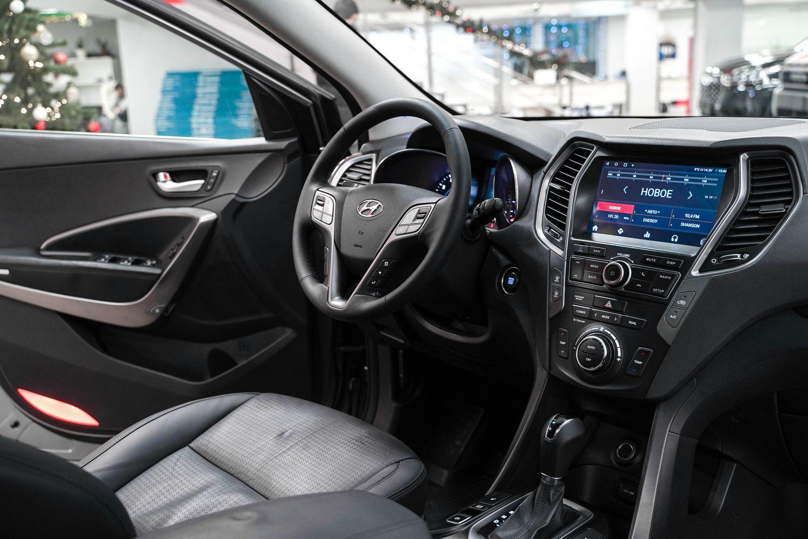 Hyundai Santa Fe 2014, серый, ДЦ Орехово