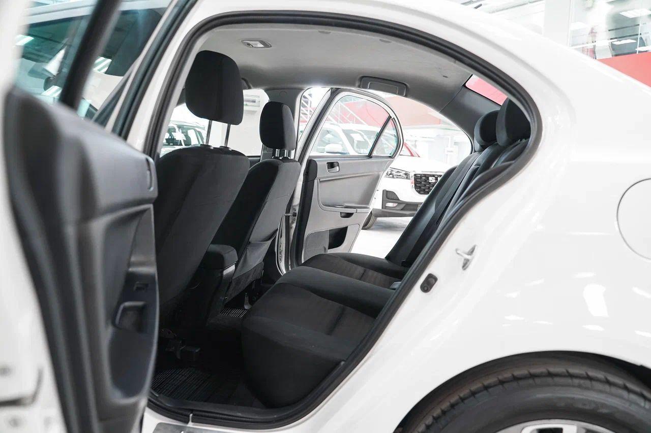 Mitsubishi Lancer 2013, белый, ДЦ Орехово