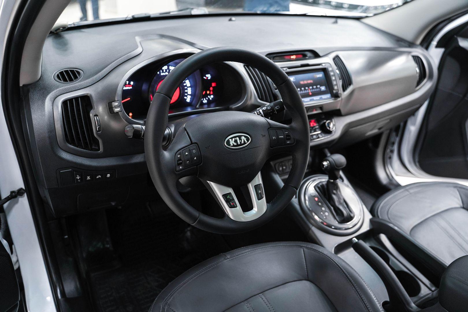Kia Sportage 2012, белый, ДЦ Орехово