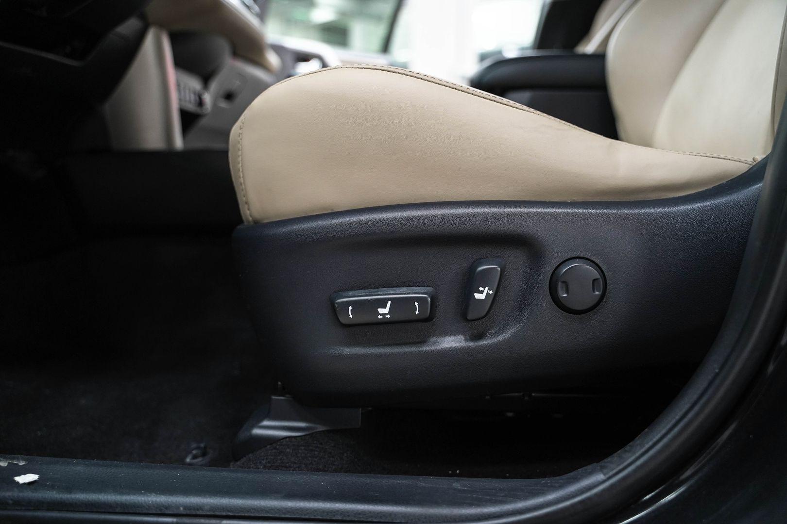 Toyota RAV4 2014, черный, ДЦ Орехово