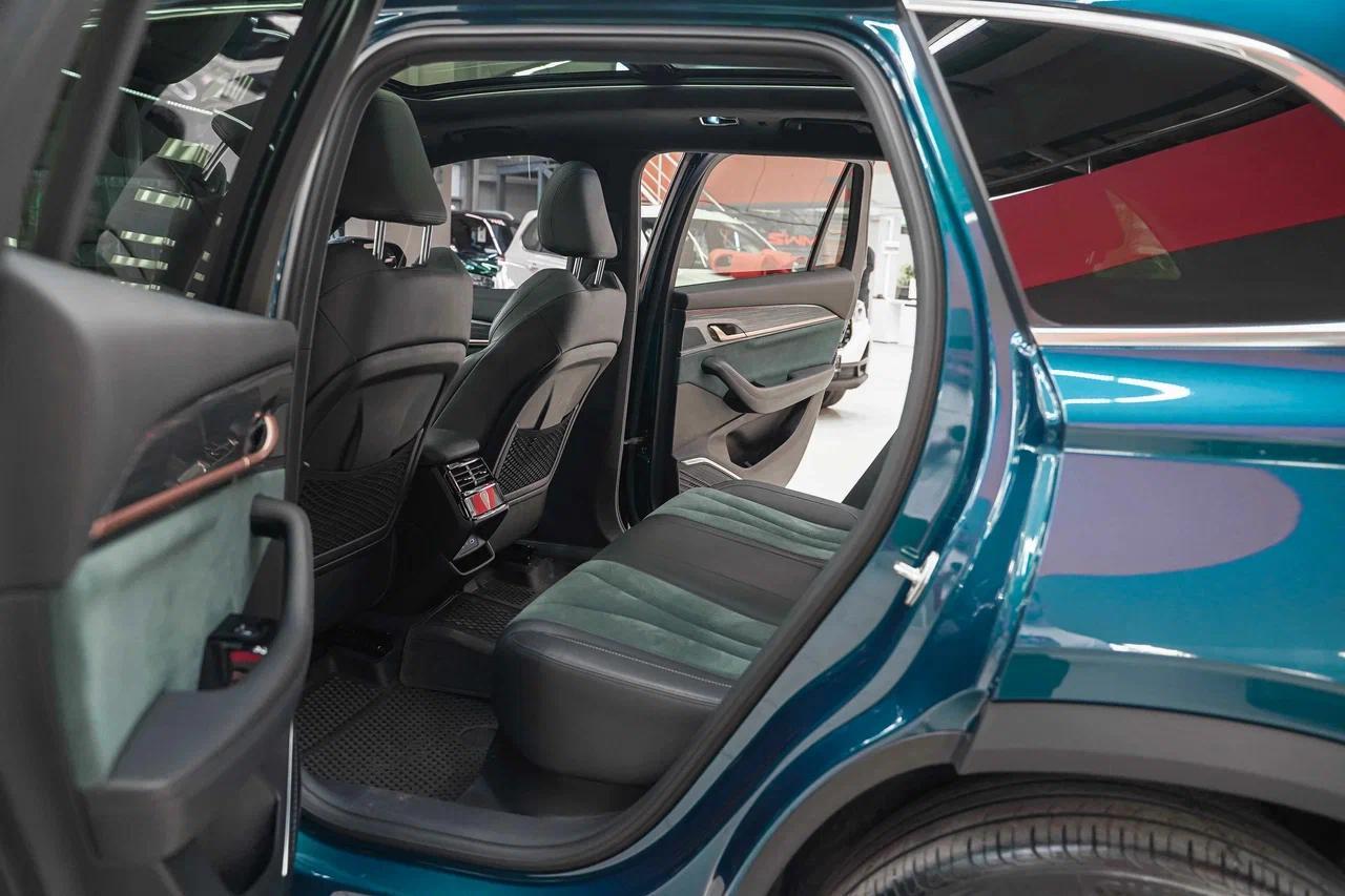 Geely Monjaro 2023, синий, ДЦ Орехово