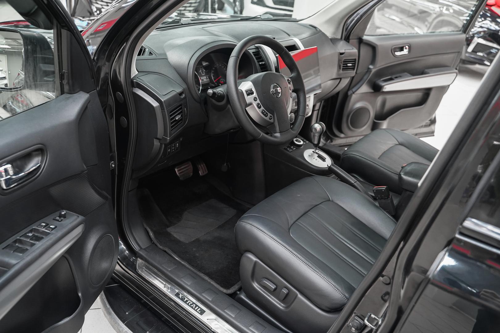 Nissan X-Trail 2011, черный, ДЦ Орехово