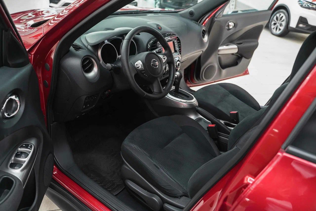 Nissan Juke 2013, красный, ДЦ Орехово
