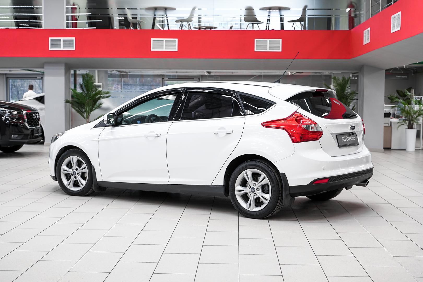 Ford Focus 2011, белый, ДЦ Орехово