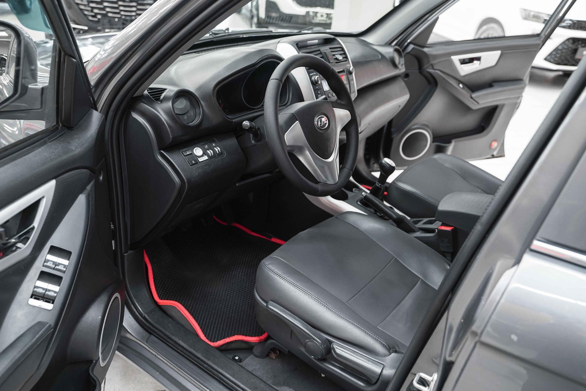 Lifan X60 2014, серый, ДЦ Орехово