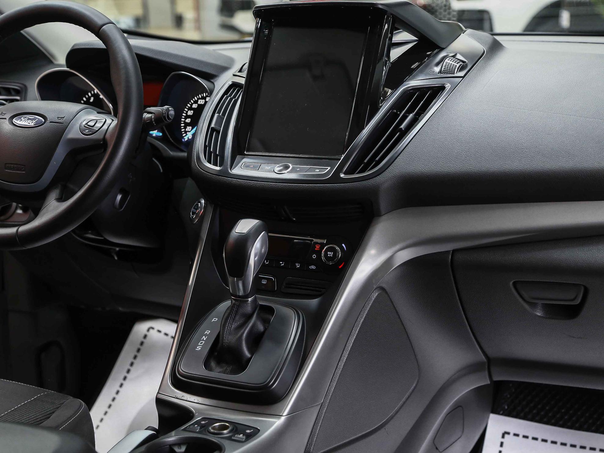 Ford Kuga 2013, синий, ДЦ Орехово