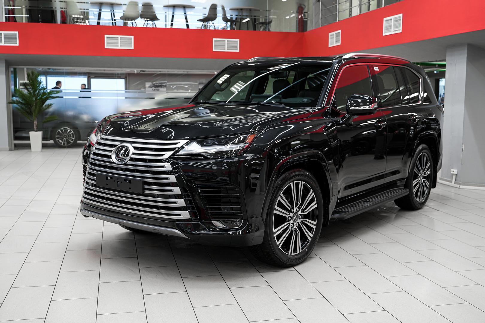 Lexus LX 2026, черный, ДЦ Орехово