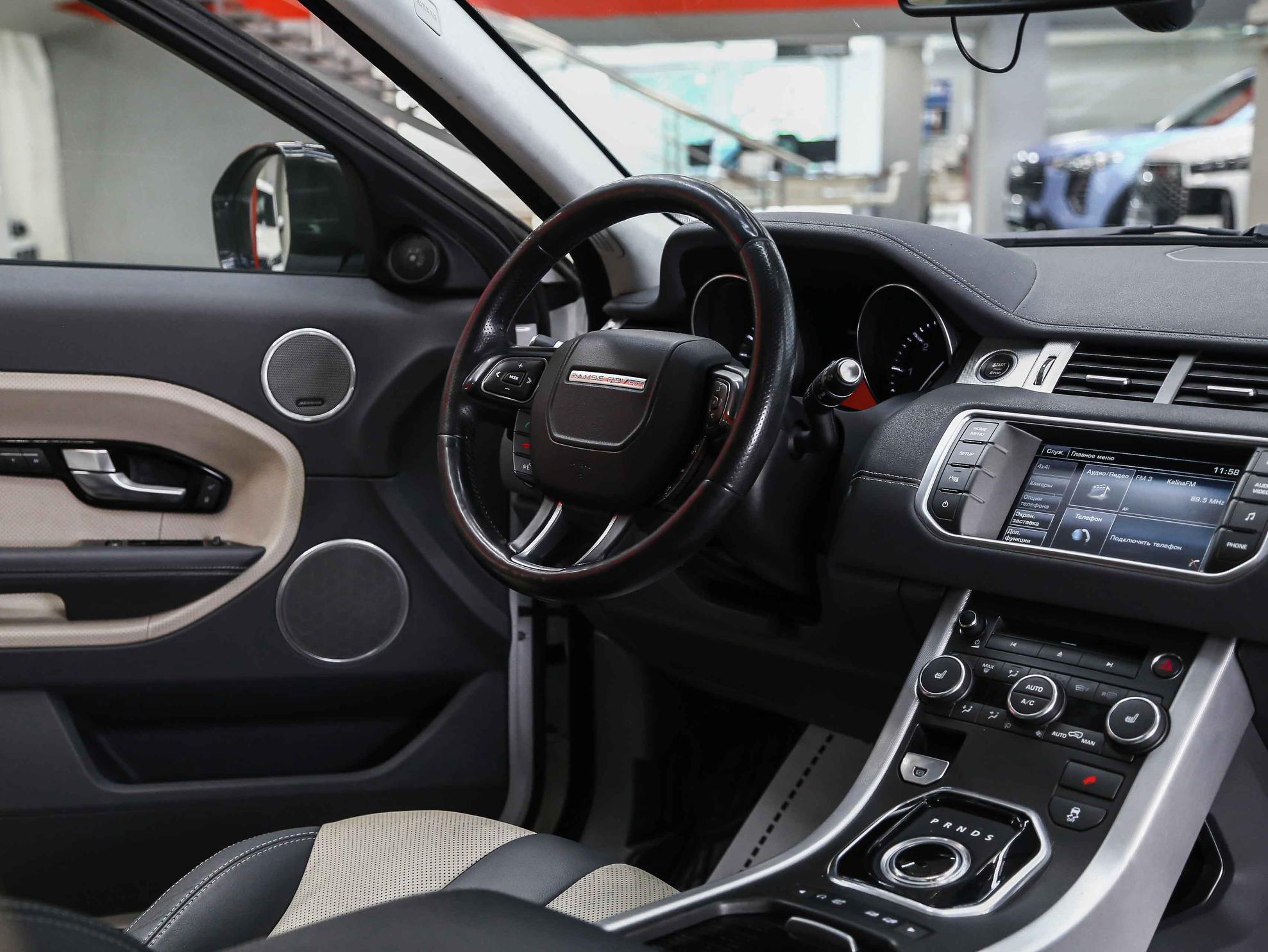 Land Rover Range Rover Evoque 2014, белый, ДЦ Орехово