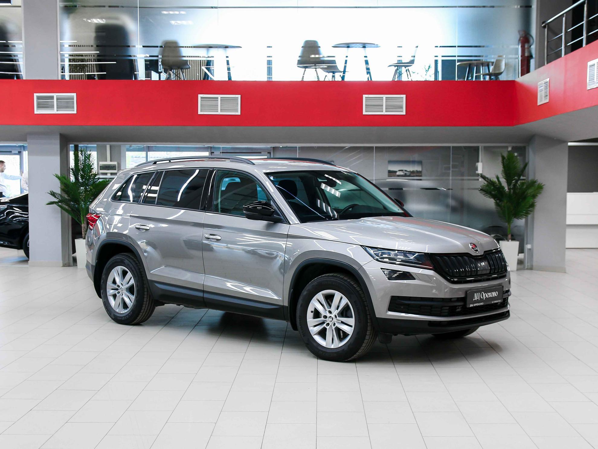 Skoda Kodiaq 2018, бежевый, ДЦ Орехово