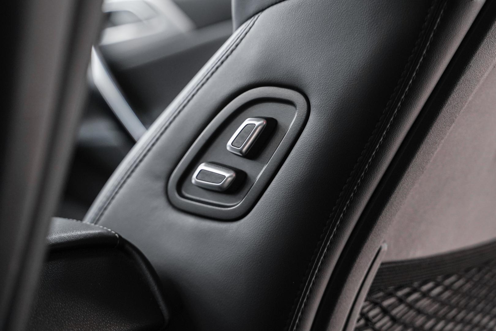 Geely Atlas 2021, серый, ДЦ Орехово