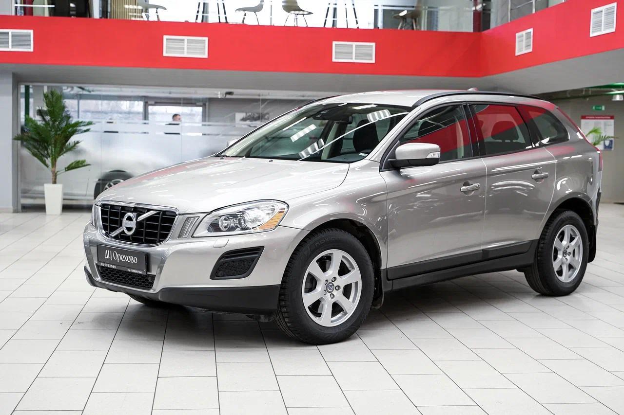Volvo XC60 2012, бежевый, ДЦ Орехово