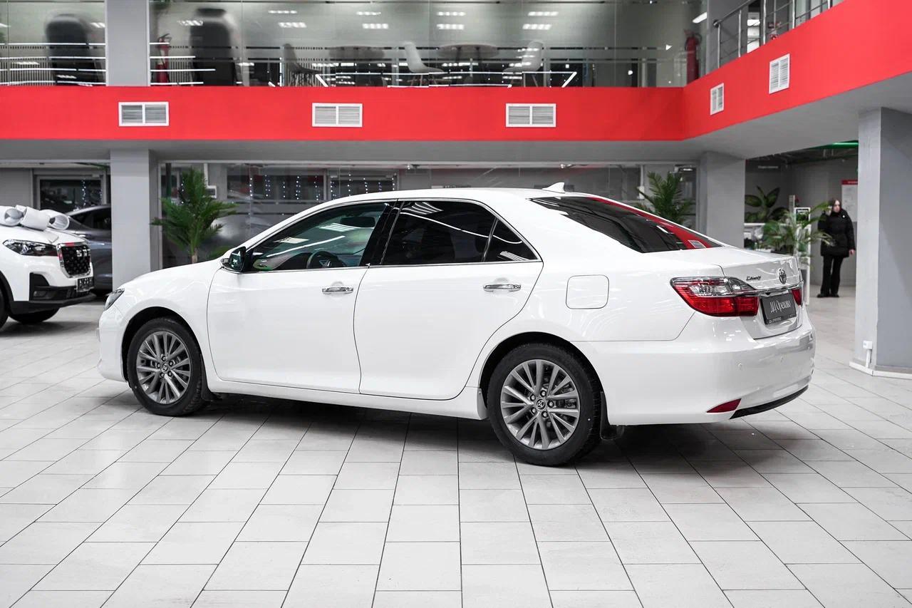 Toyota Camry 2017, белый, ДЦ Орехово