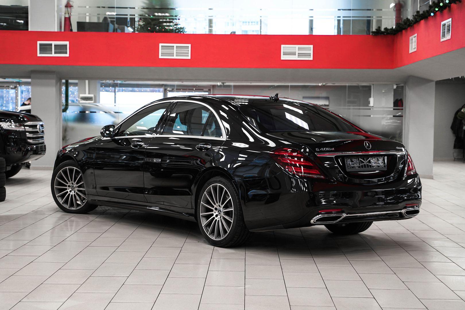 Mercedes-Benz S-Класс 2018, черный, ДЦ Орехово