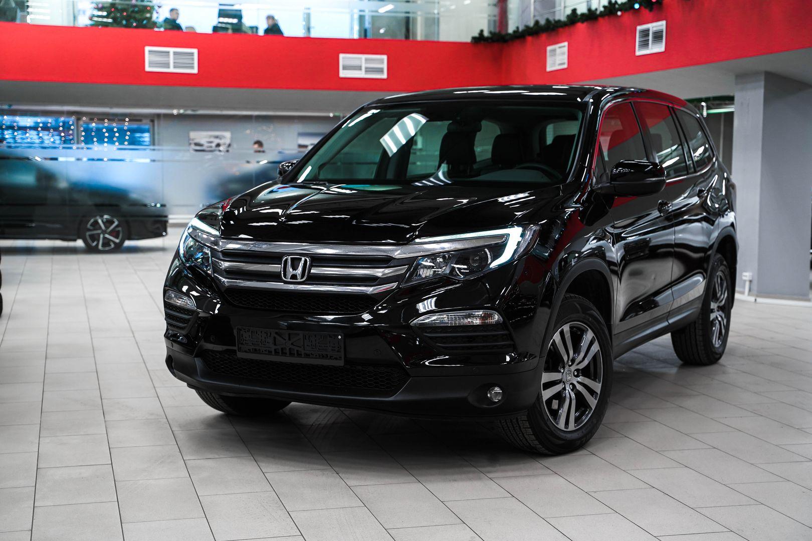 Honda Pilot 2016, черный, ДЦ Орехово