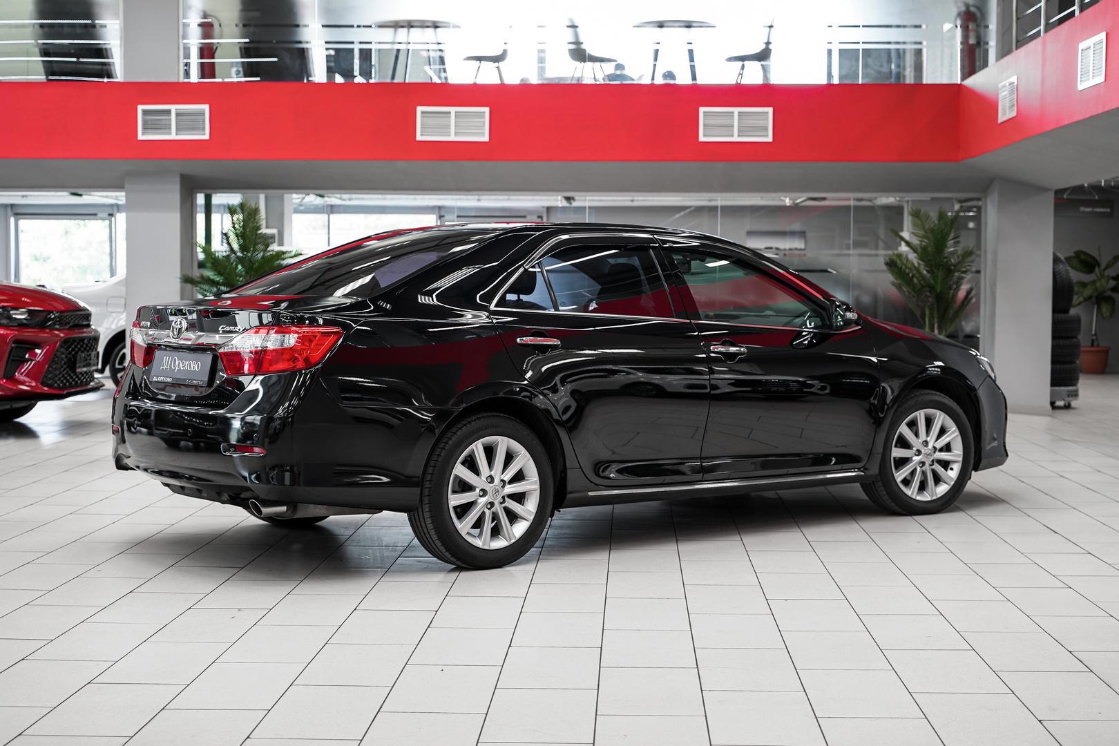 Toyota Camry 2014, черный, ДЦ Орехово