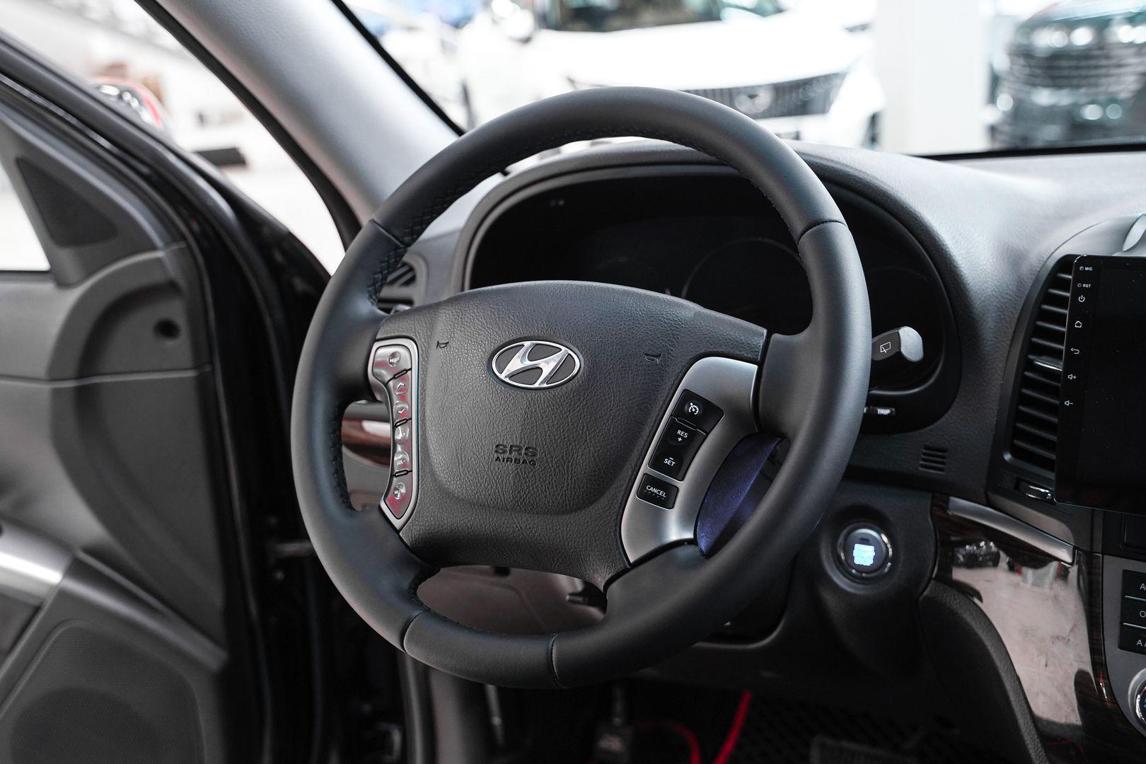 Hyundai Santa Fe 2012, черный, ДЦ Орехово