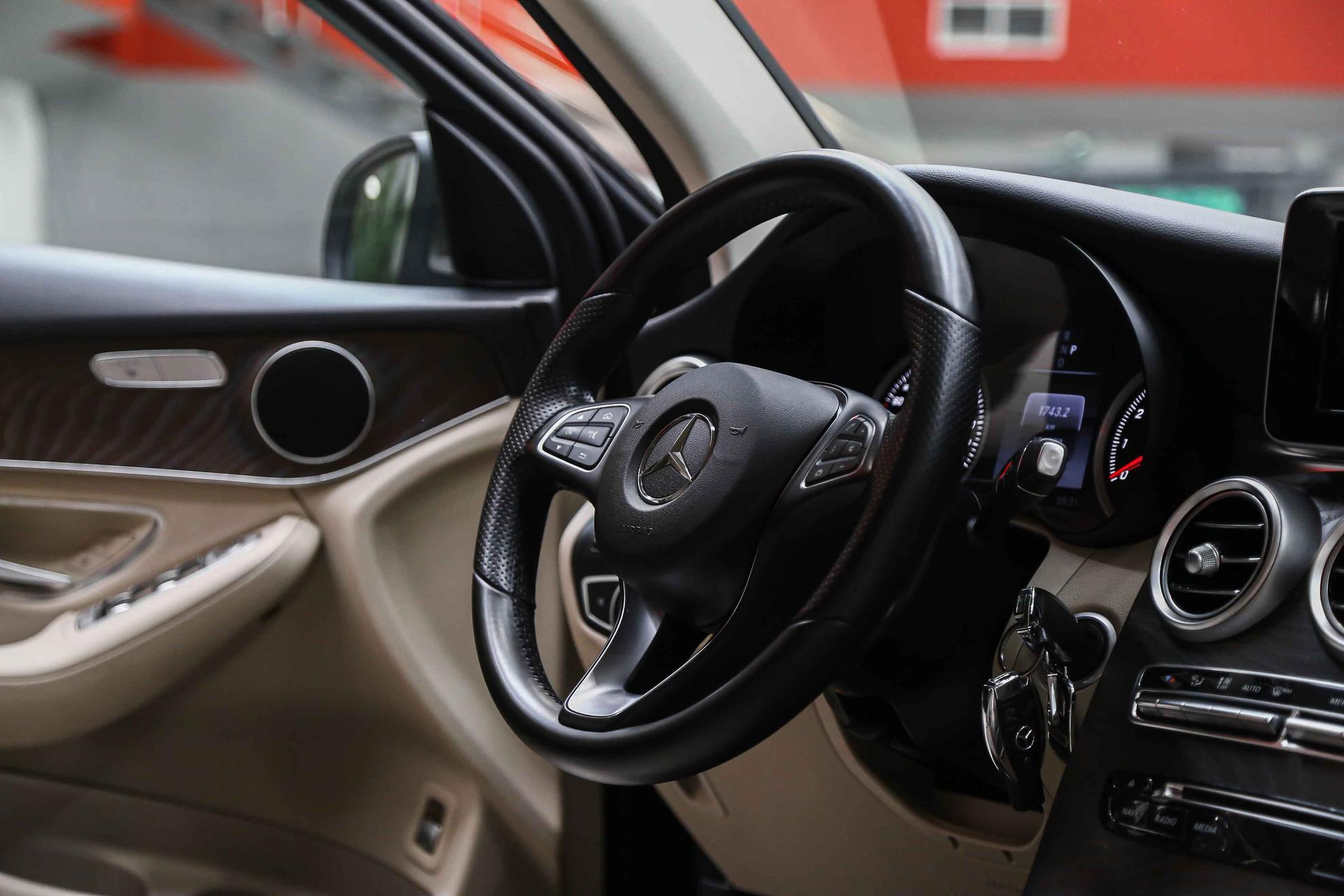 Mercedes-Benz GLC 2015, коричневый, ДЦ Орехово