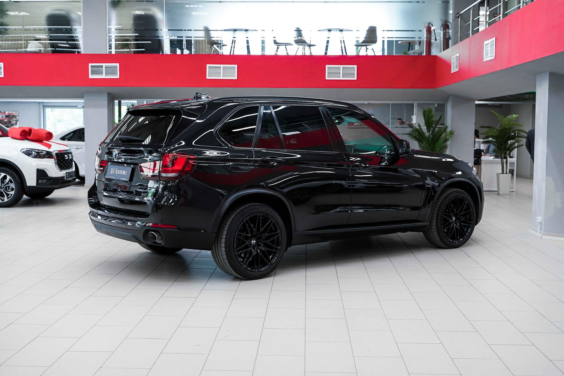 BMW X5 2017, черный, ДЦ Орехово