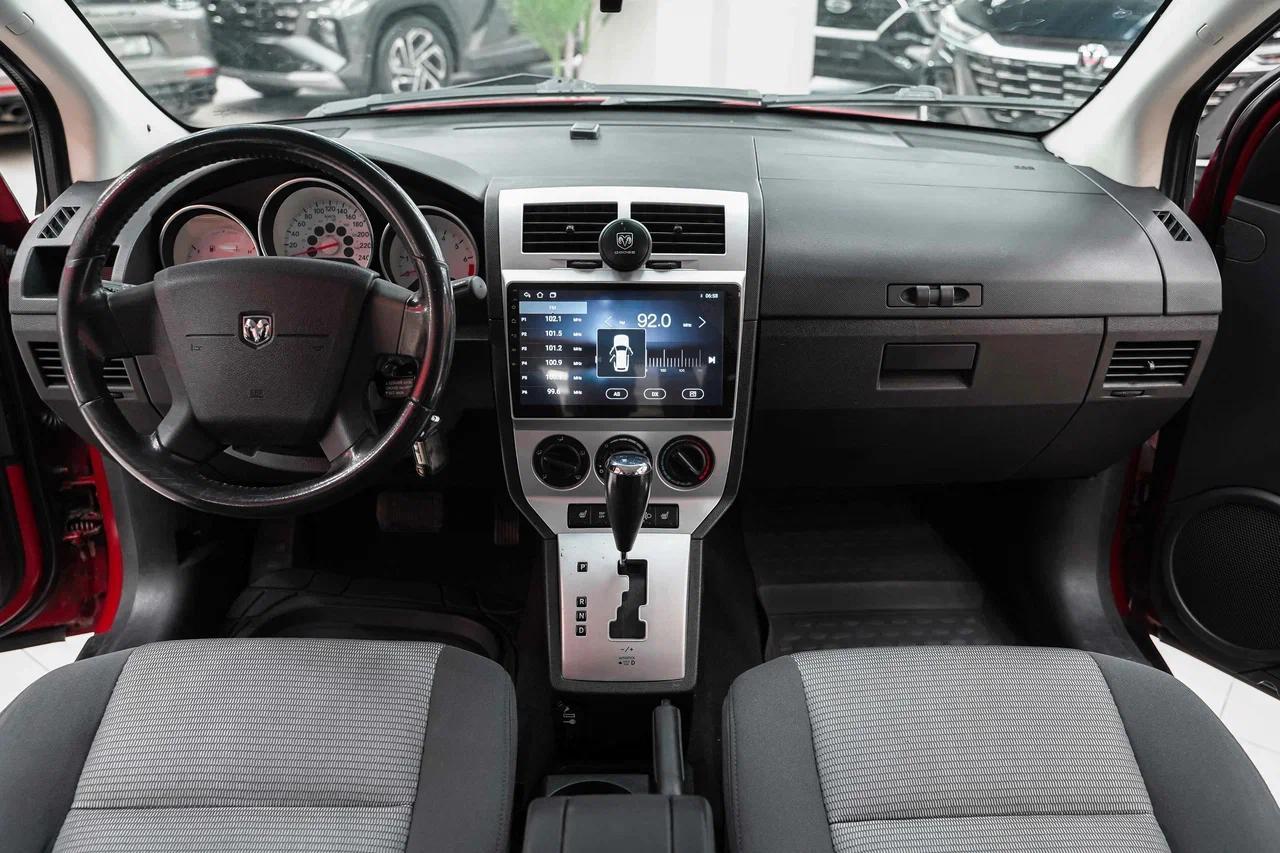 Dodge Caliber 2007, красный, ДЦ Орехово
