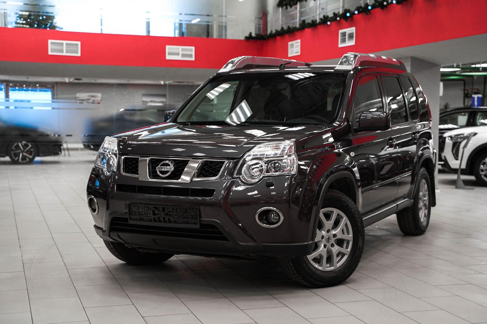 Nissan X-Trail 2013, серый, ДЦ Орехово