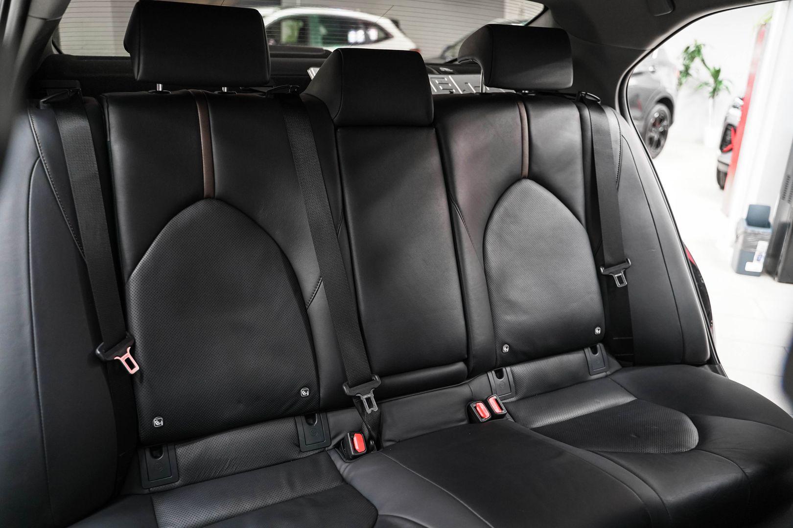 Toyota Camry 2018, черный, ДЦ Орехово